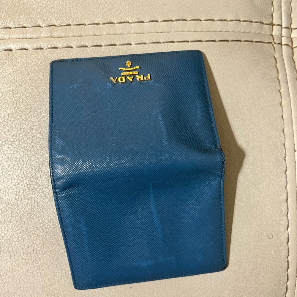 Small PreOwned Blue Prada Bi-Fold wallet